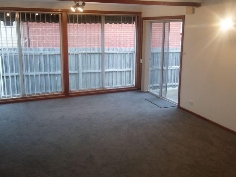 1/166 Autumn Street, Geelong West VIC 3218