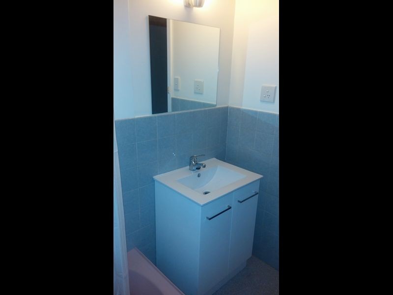 1/166 Autumn Street, Geelong West VIC 3218