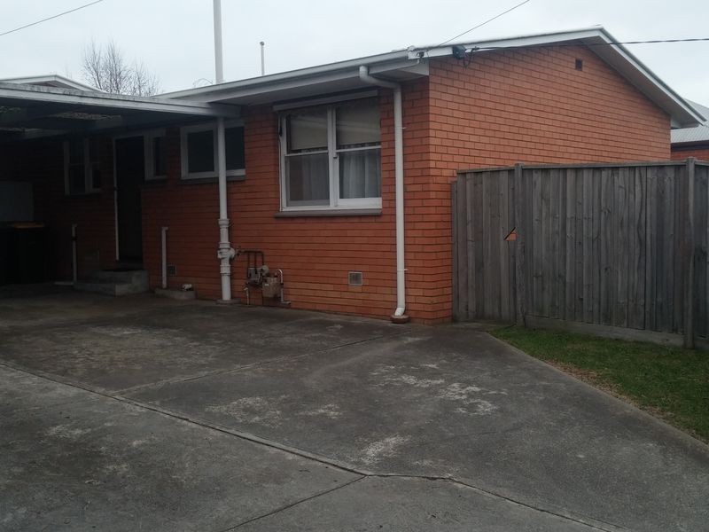 1/166 Autumn Street, Geelong West VIC 3218