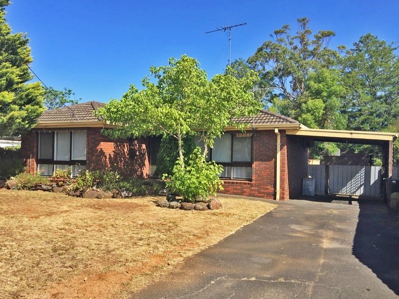 19 Jania Street, Lara VIC 3212