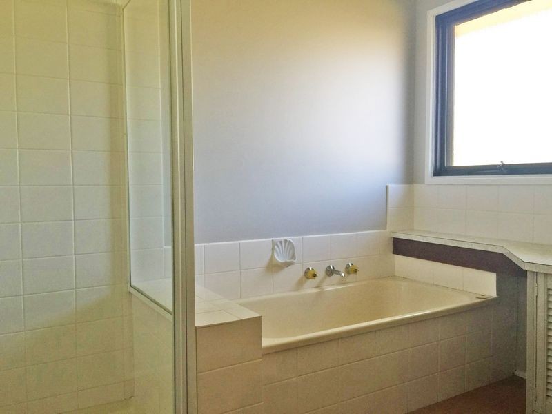 19 Jania Street, Lara VIC 3212