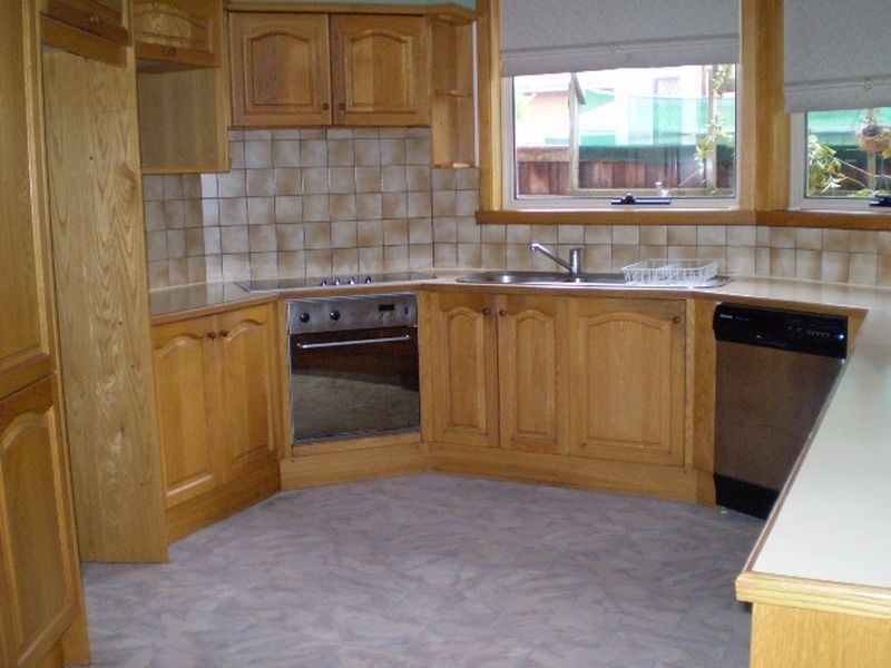 27 Ruhamah Avenue, Bell Post Hill VIC 3215