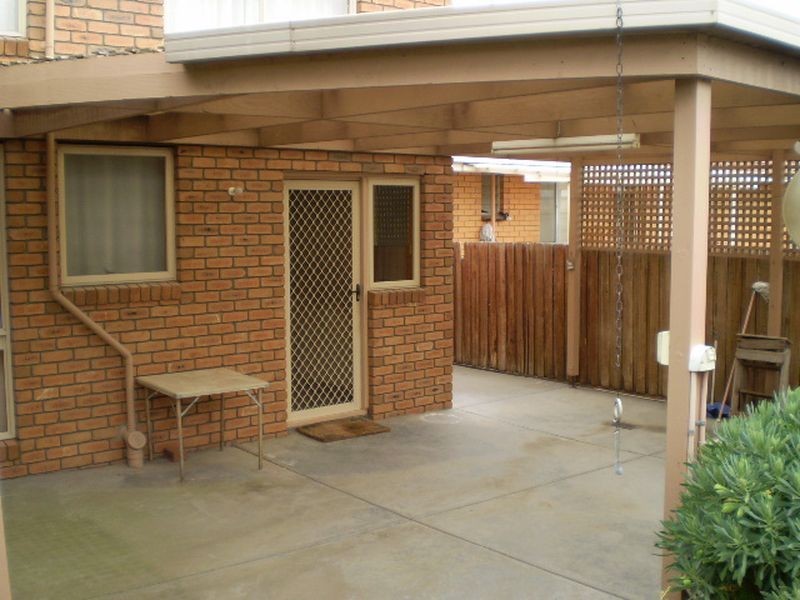 27 Ruhamah Avenue, Bell Post Hill VIC 3215