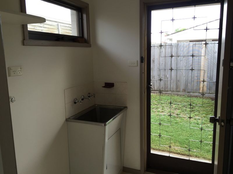 2/26 Addis Street, Geelong West VIC 3218