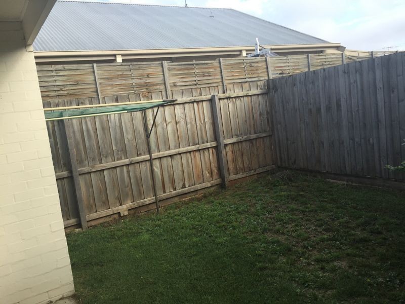 2/26 Addis Street, Geelong West VIC 3218