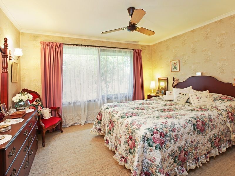 2 Jarrah Place, Belmont VIC 3216