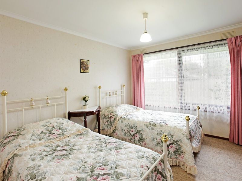 2 Jarrah Place, Belmont VIC 3216