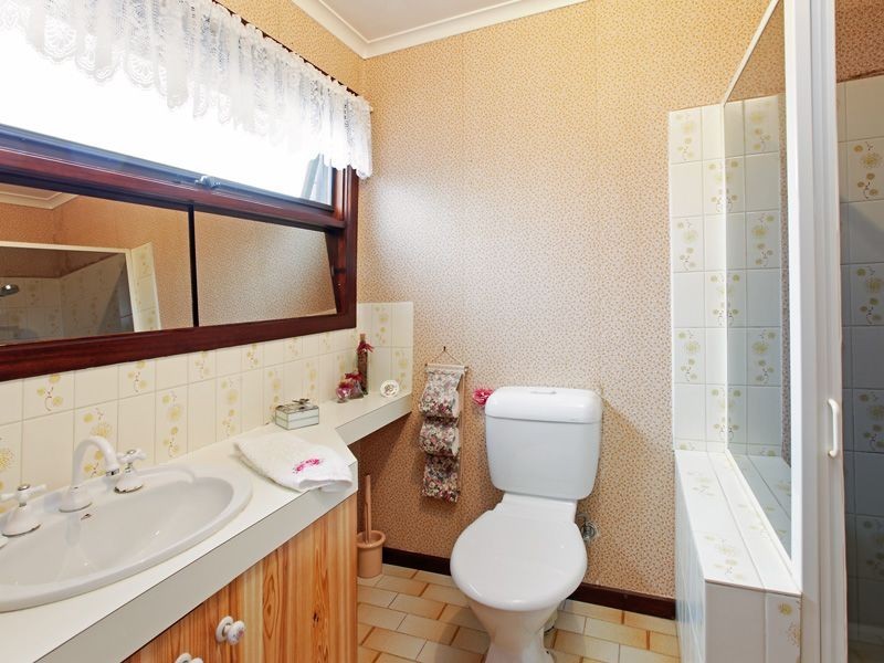 2 Jarrah Place, Belmont VIC 3216