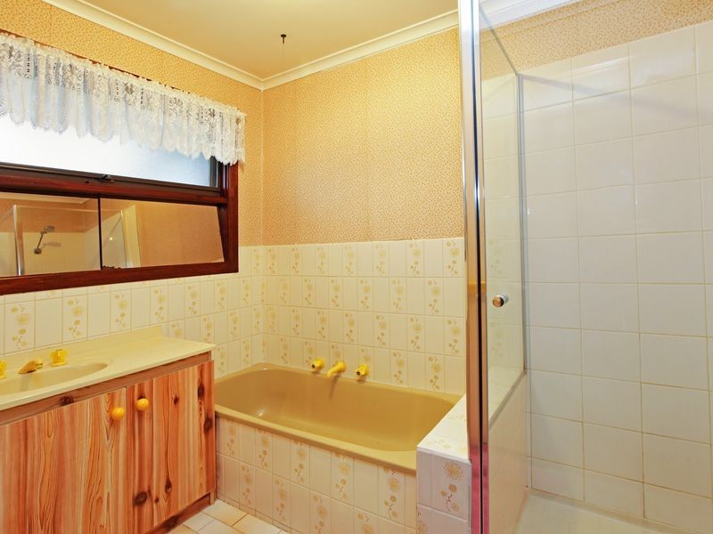 2 Jarrah Place, Belmont VIC 3216