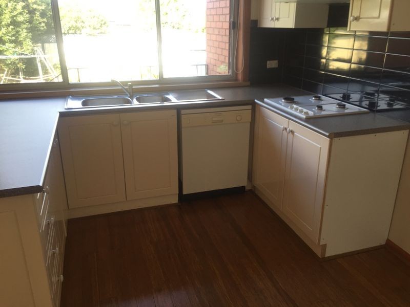 9 Dalmont Crescent, Norlane VIC 3214