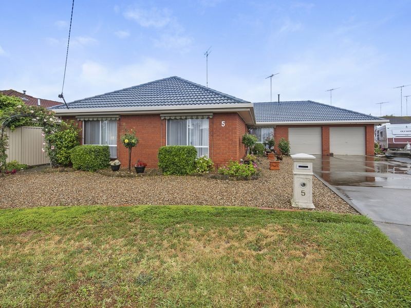 5 McGill Court, St Albans Park VIC 3219