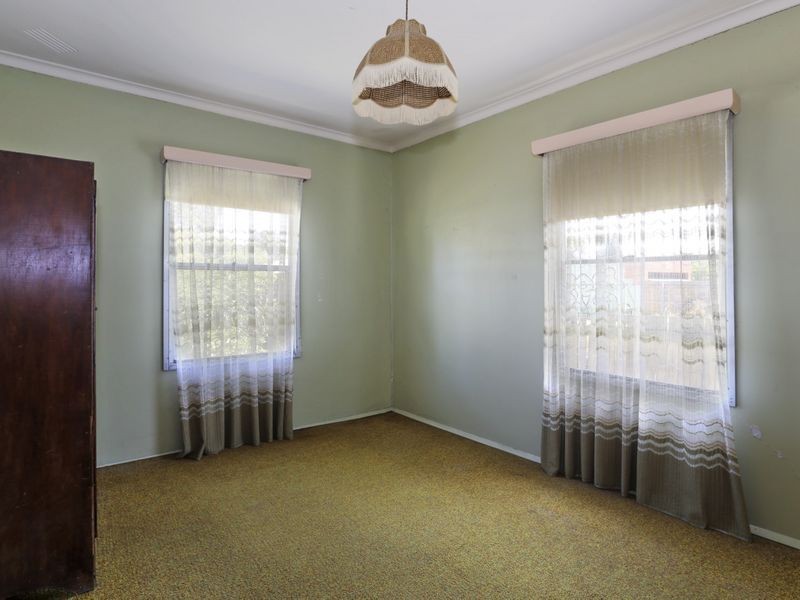 33 Canadian Parade, Corio VIC 3214