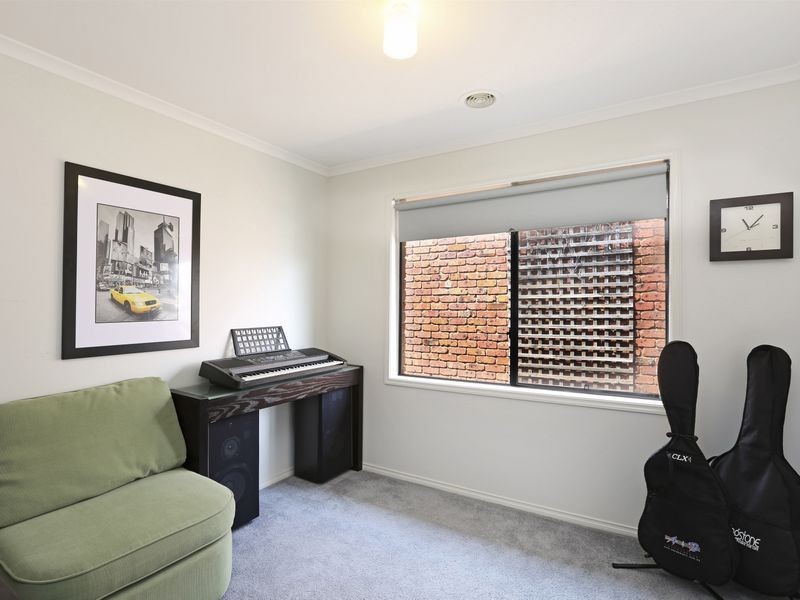 3 Sherman Court, Lovely Banks VIC 3221