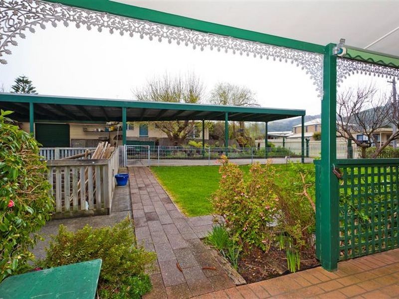 91 McLachlan Street, Apollo Bay VIC 3233