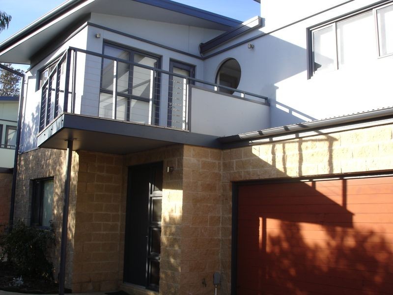 2/18 Gambier Street, Apollo Bay VIC 3233