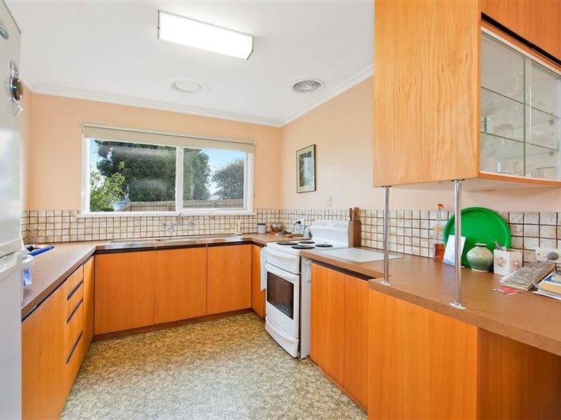 32 Montrose Avenue, Apollo Bay VIC 3233