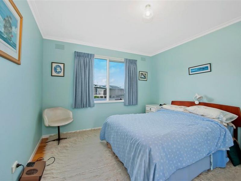 32 Montrose Avenue, Apollo Bay VIC 3233
