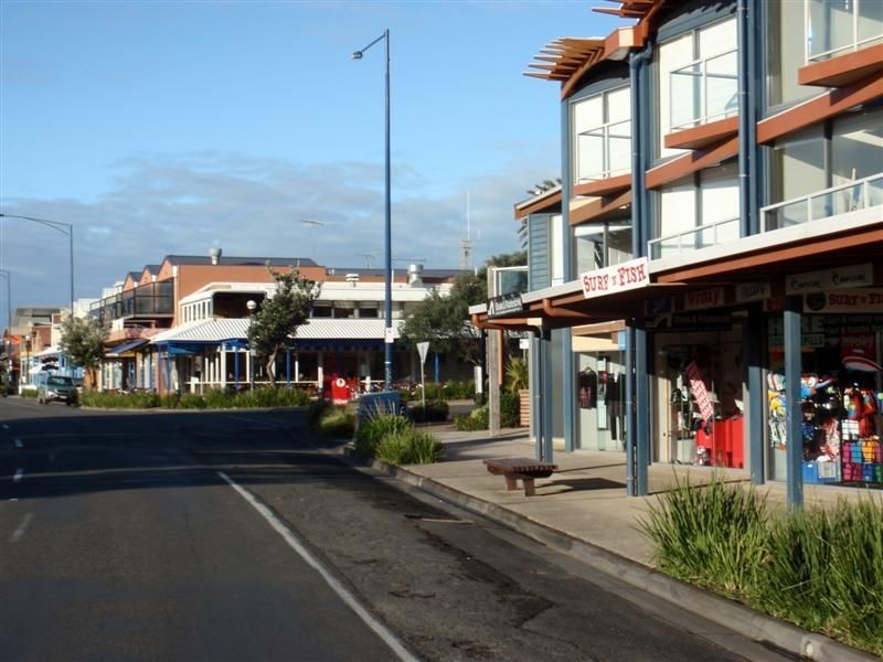 6 & 7/157-9 Great Ocean Road, Apollo Bay VIC 3233
