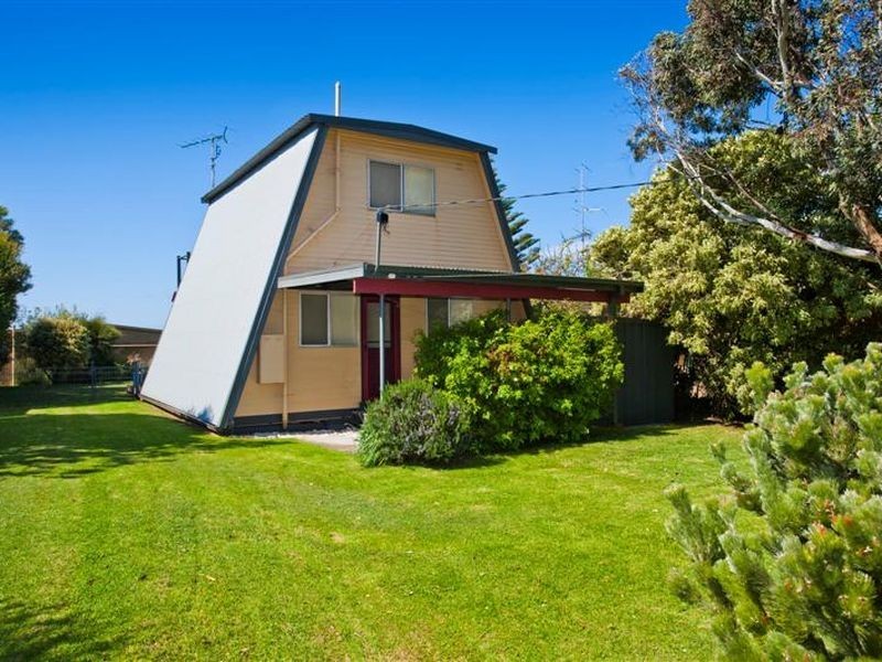 12 Casino Avenue, Apollo Bay VIC 3233