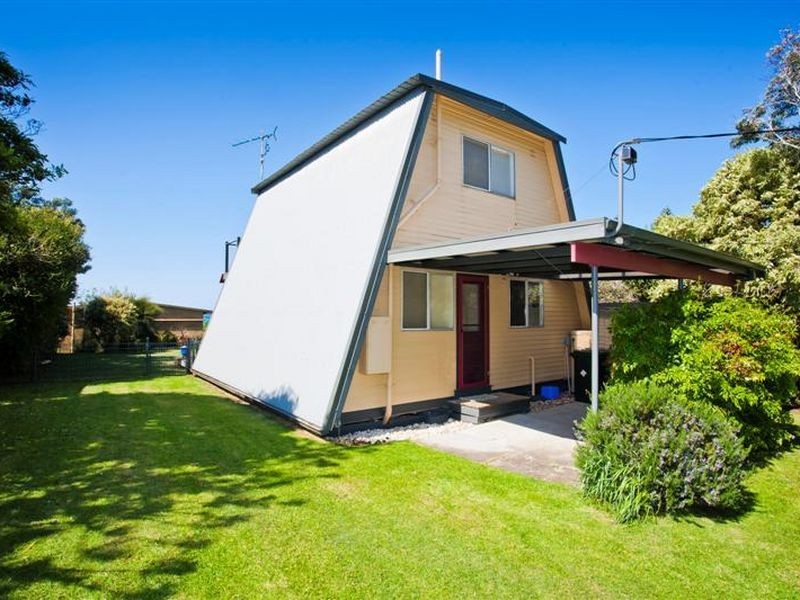 12 Casino Avenue, Apollo Bay VIC 3233