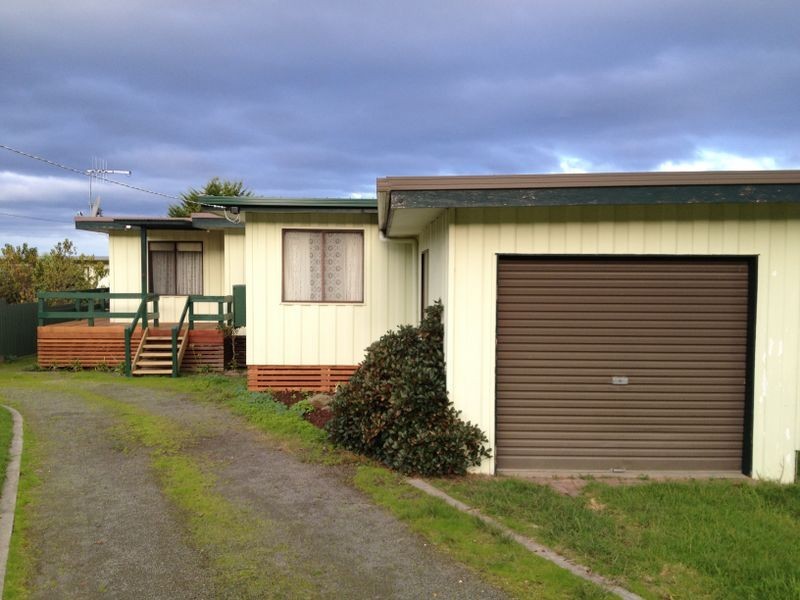 9 Point Avenue, Skenes Creek VIC 3233