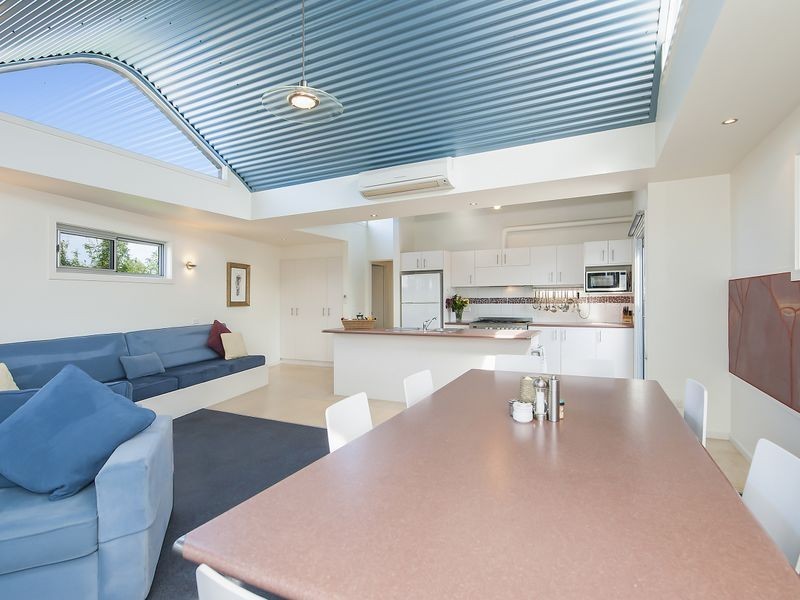9 a Diana Street, Apollo Bay VIC 3233