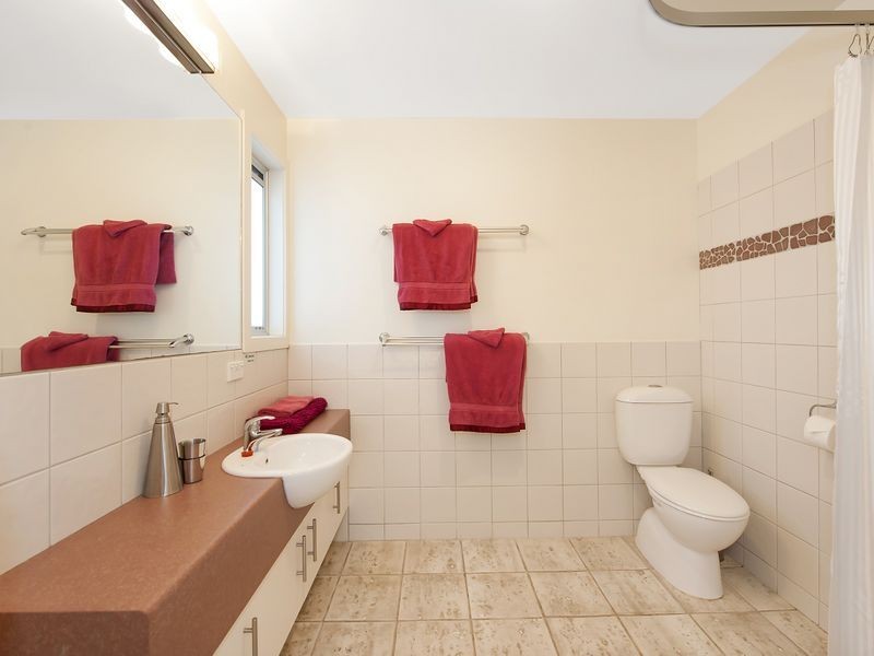 9 a Diana Street, Apollo Bay VIC 3233