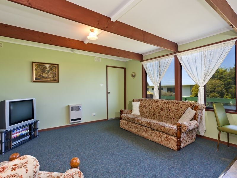 9 Point Avneue, Skenes Creek VIC 3233