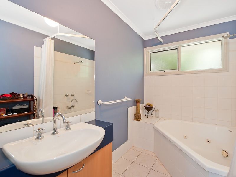 2/28 Moore Street, Apollo Bay VIC 3233