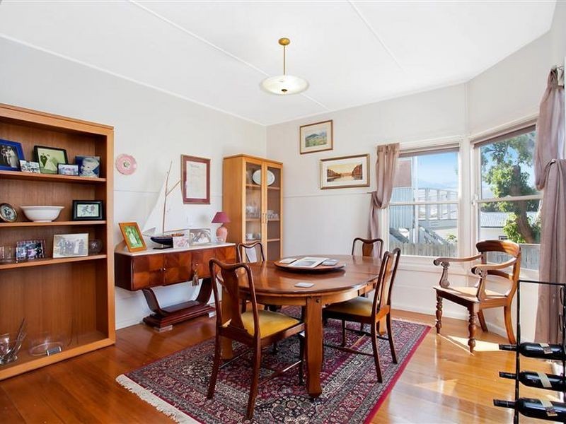 9 Diana Street, Apollo Bay VIC 3233