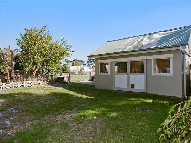 9 Diana Street, Apollo Bay VIC 3233
