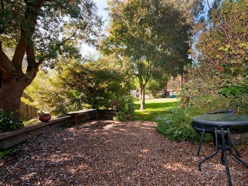 83 Grant Street, Forrest VIC 3236