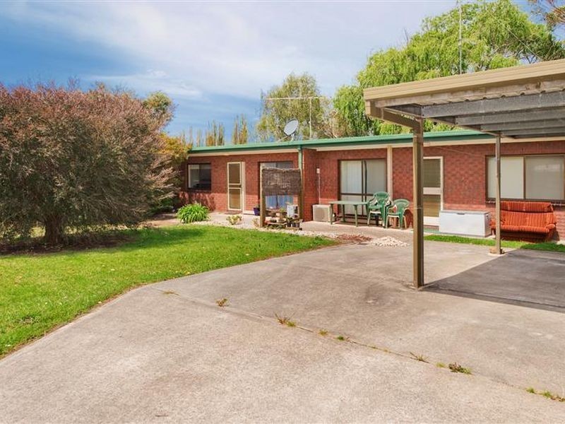 2/11 Martin Street, Apollo Bay VIC 3233