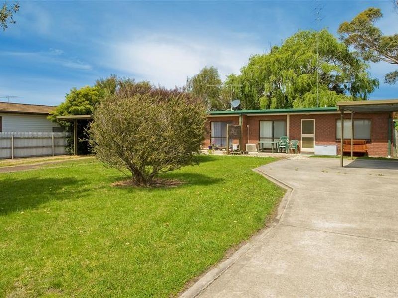 2/11 Martin Street, Apollo Bay VIC 3233