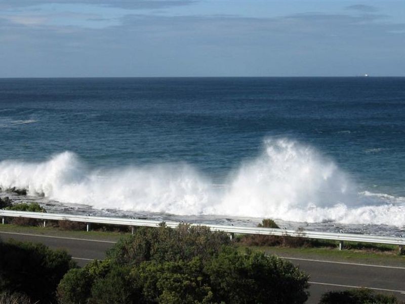 27 Great Ocean Road, Skenes Creek VIC 3233