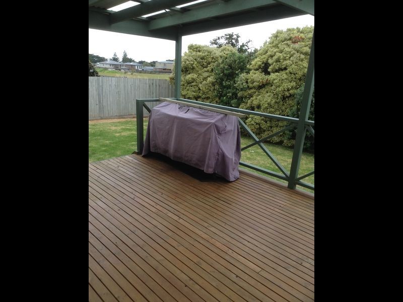 25 Scenic Ave, Apollo Bay VIC 3233