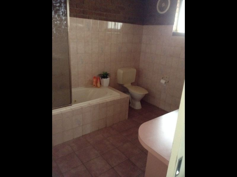 1/1 Newcombe Street, Marengo VIC 3233