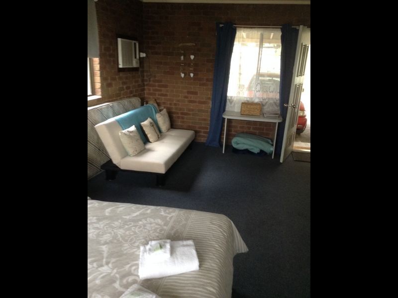 1/1 Newcombe Street, Marengo VIC 3233