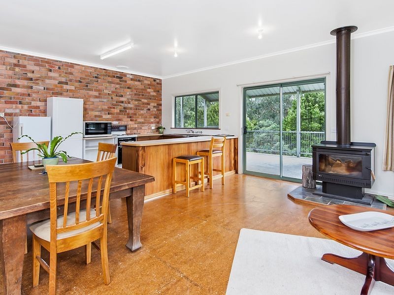 870 Forrest Apollo Bay Road, Barramunga VIC 3249