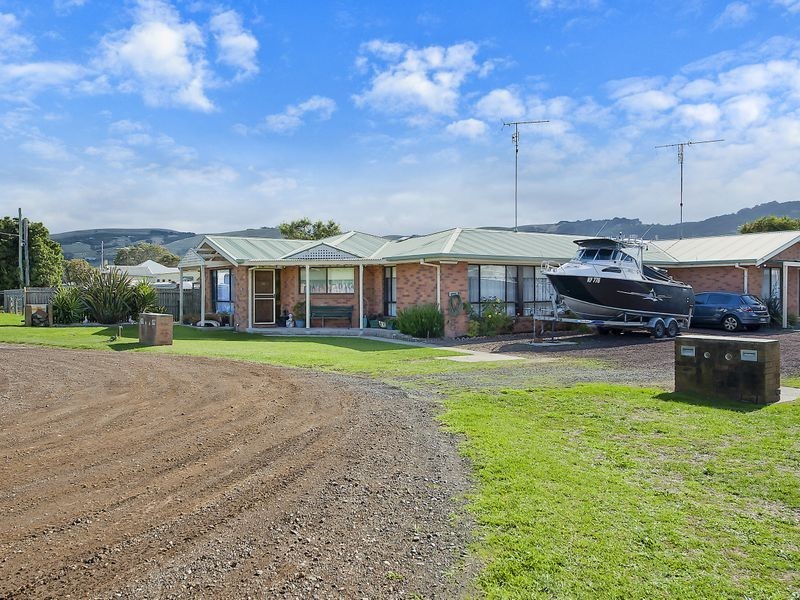 1/15 Fisk Street, Apollo Bay VIC 3233