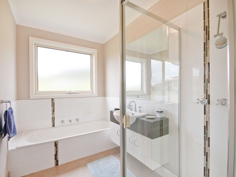 1 Jillian Road, Apollo Bay VIC 3233