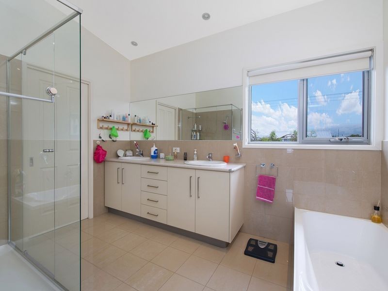 54 Nelson Street, Apollo Bay VIC 3233