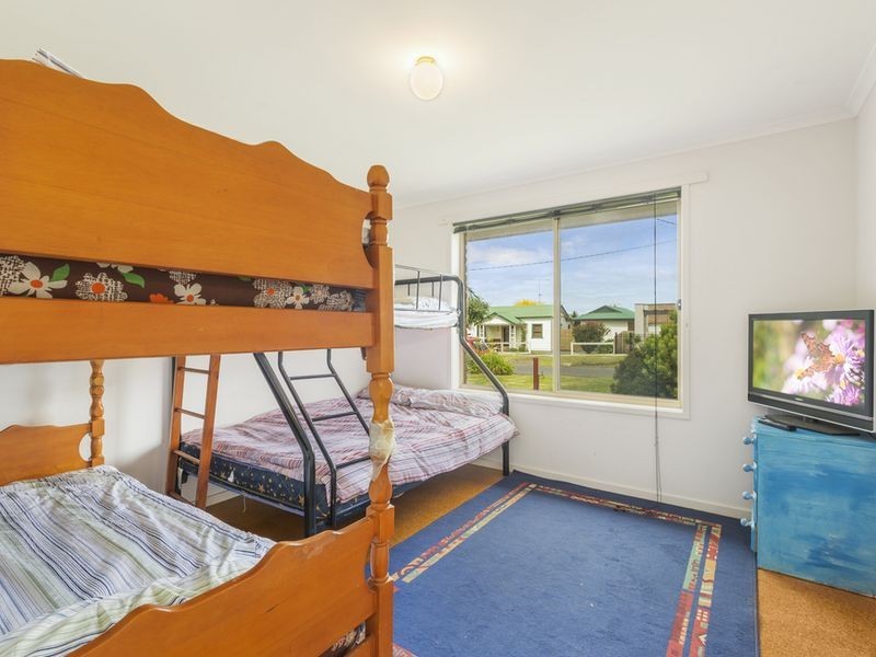 50 Montrose Avenue, Apollo Bay VIC 3233