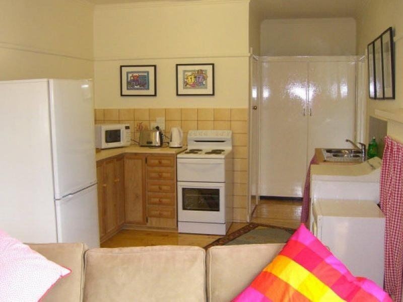 5 Marengo Crescent, Marengo VIC 3233