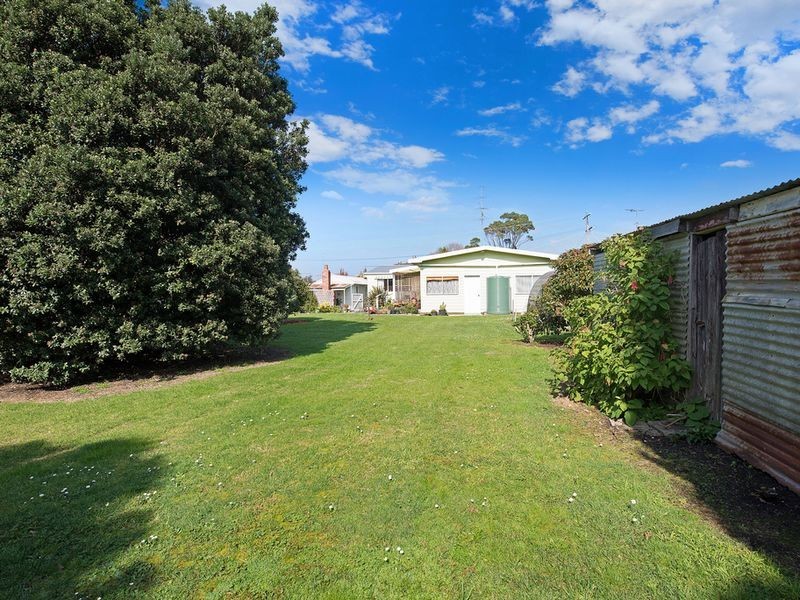 16 Martin Street, Apollo Bay VIC 3233