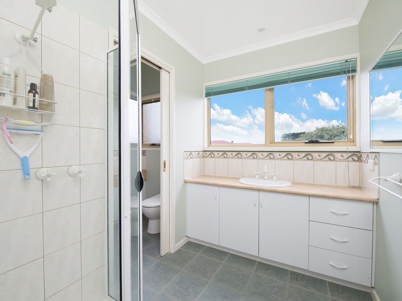 11 Outlook Road, Apollo Bay VIC 3233