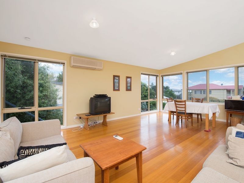 11 Outlook Road, Apollo Bay VIC 3233