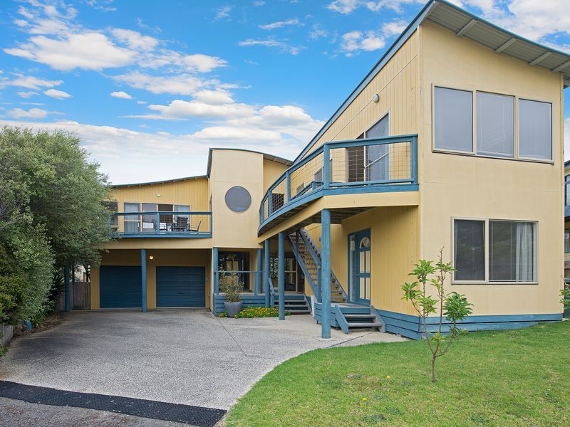 11 Outlook Road, Apollo Bay VIC 3233