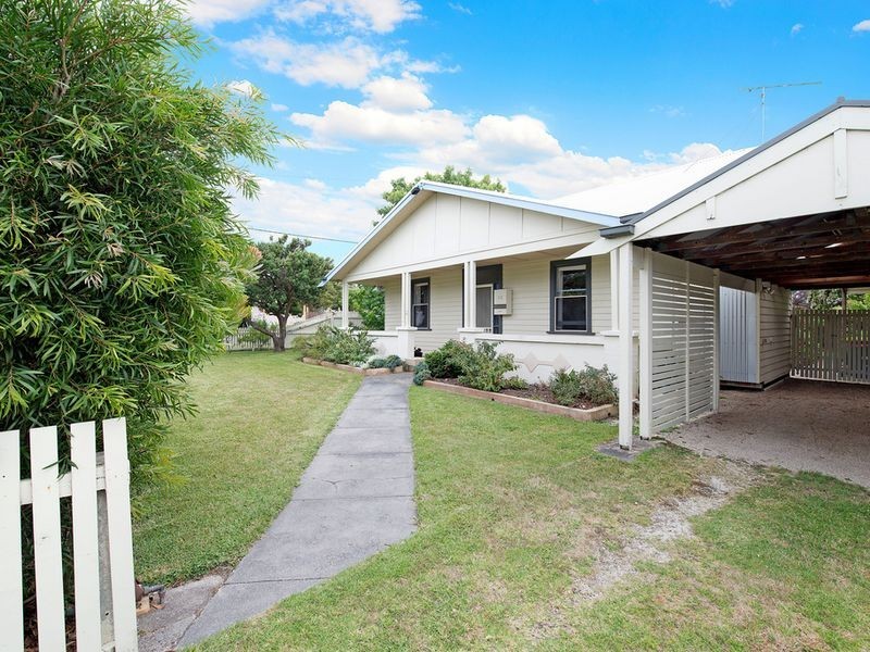 32 Moore Street, Apollo Bay VIC 3233