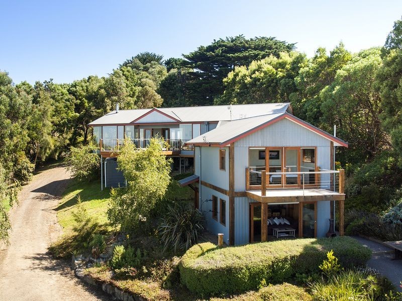 40 Kenneadys Road, Wongarra VIC 3221